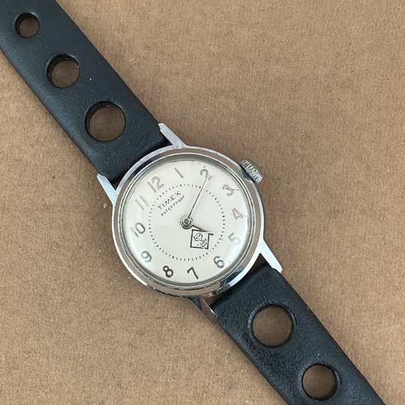 Vintage Cub Scouts of America Original Timex 1950's Watch - Picture 4 of 8